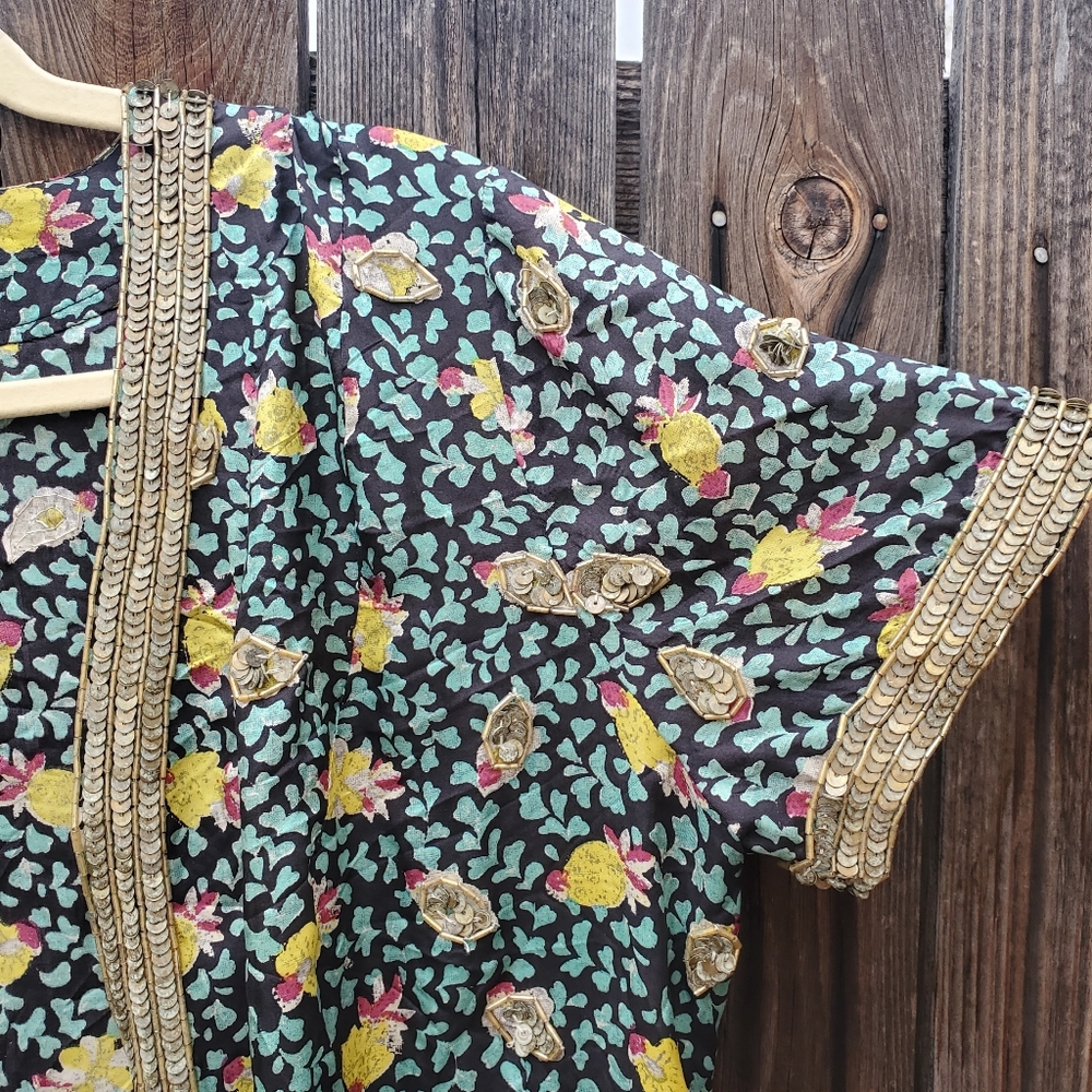 Y2K Kimono w/ bead sequin trim - Picture 5 of 7